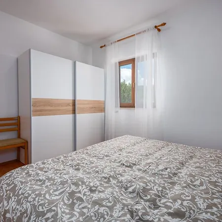 Klimatisierte Ferienwohnung Mit Sauna, Whirlpool, Meerblick, Pool, Wlan, Grill Und Liegestuhlen * Drenje (Istria)